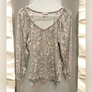 Be stage Elegant Gray Paisley Women's Top LARGE